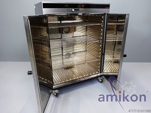 10°C bis + 250°C  / 749 Liter Memmert Universal - Wärmeschrank UFP 800
