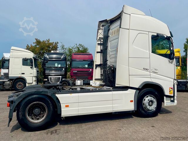 Standard-SZM Volvo FH 500 Vin: YV2RT40A6JB845641, PARK Cool, PTO/H...