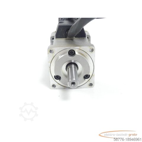 Control unit Rexroth MSM019A-0300-NN-M0-CH0 Servomotor MNR: R911325127 SN:325127-G2840