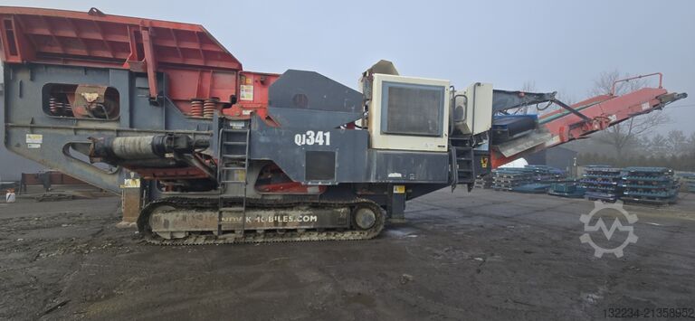 Trituradora de mandíbulas móvil sobre orugas Sandvik QJ341 jaw crusher