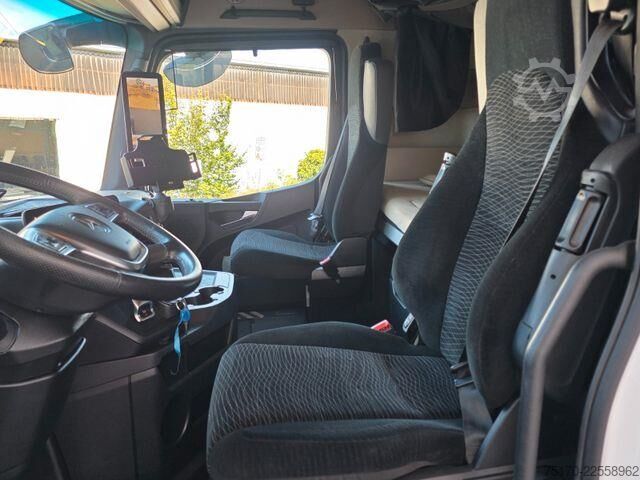 Standard-SZM Mercedes-Benz Actros 1846 LS Hydraulik, ADR, 2 x Nebenantrieb