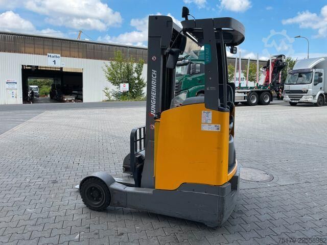 Reachtruck Jungheinrich ETV C16 / Triplex 5.72m / SS / nur 3.112h / 2016
