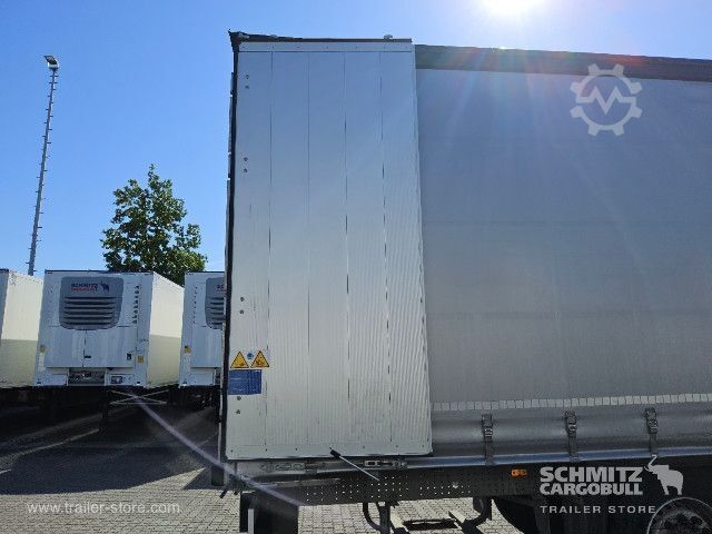 Semi-remorque bâchée Schmitz Cargobull Curtainsider Standard Getränke