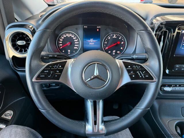 Microbuz Mercedes-Benz Vito 116 CDI 9G Tourer SELECT AHK2,5to LED