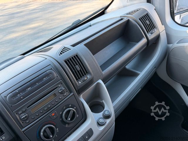 Minibusz PEUGEOT Boxer 3.0 HDiF Maxi Klima Ahk Motor in Notlauf