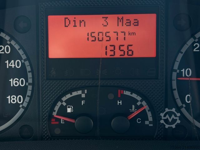 Minibusz PEUGEOT Boxer 3.0 HDiF Maxi Klima Ahk Motor in Notlauf