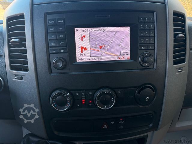 Minibusz MERCEDES-BENZ Sprinter 313 Cdi 9Sitze+Rollstuhllift Klima Navi