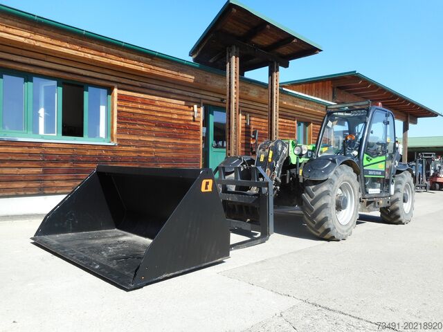 Teleszkópos rakodó Deutz-Fahr Agrovector 37.8