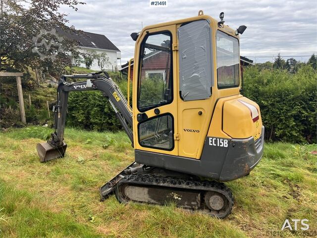 Μίνι εκσκαφέας Volvo EC15B xtv excavator w/ trench bucket and hydraulic
