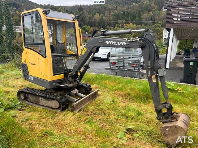 Μίνι εκσκαφέας Volvo EC15B xtv excavator w/ trench bucket and hydraulic
