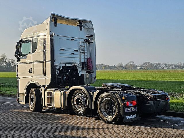 Padrão-SZM MAN 26.470 TGX TG3 GM 6X2/2 BL
