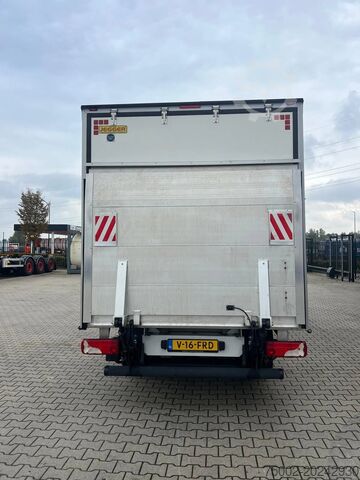 Skříňová nástavba JEGGER UNUSED CLOSED BOX + DAUTEL TAILLIFT (750KG)