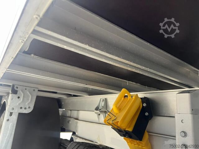 Skåpbyggnation JEGGER UNUSED CLOSED BOX + DAUTEL TAILLIFT (750KG)