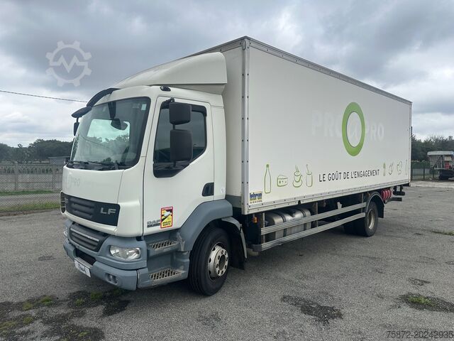 Camión caja DAF LF 250 EEV FURGON
