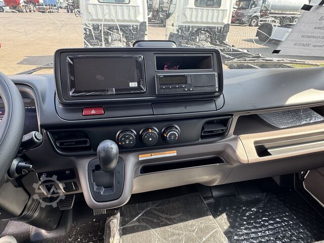 Benne basculante Fuso Canter 9C18 Abrollkipper 67990 Euro