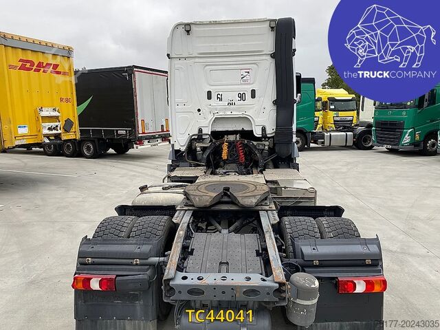 Standart-SZM Mercedes-Benz Arocs 1943