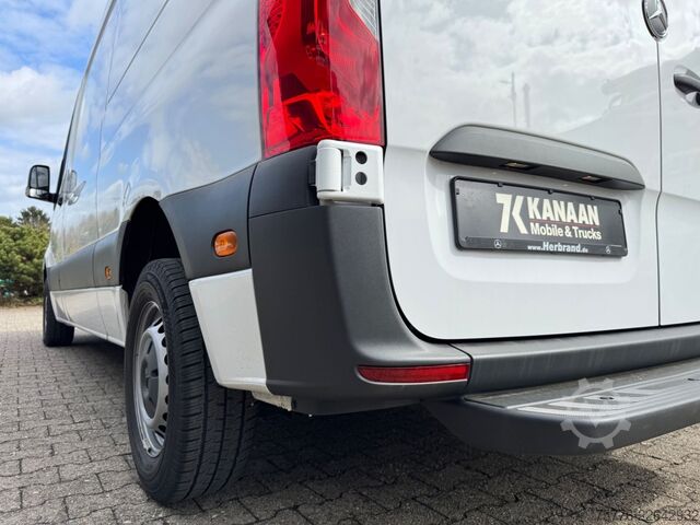 Højt tag varevogn MERCEDES-BENZ 211 CDI Sprinter III Kasten L2 Hoch WIE NEU