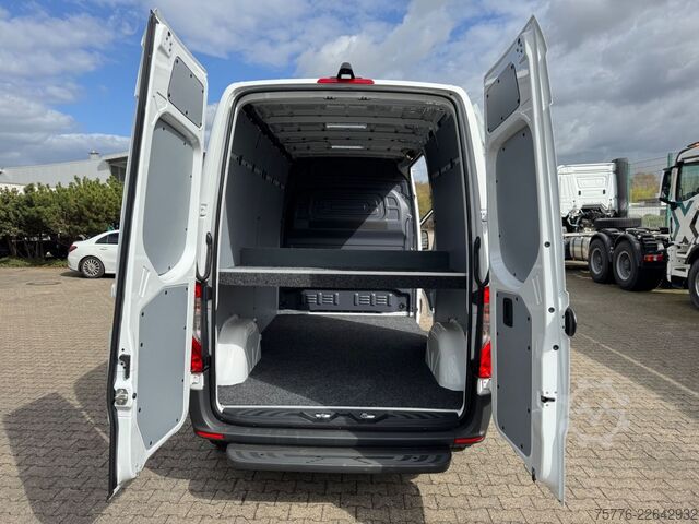 Magas tetős furgon MERCEDES-BENZ 211 CDI Sprinter III Kasten L2 Hoch WIE NEU