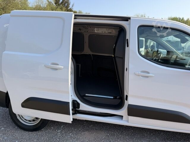 Furgão longo FIAT Doblo Kastenwagen XL 1.5 Klima Kamera