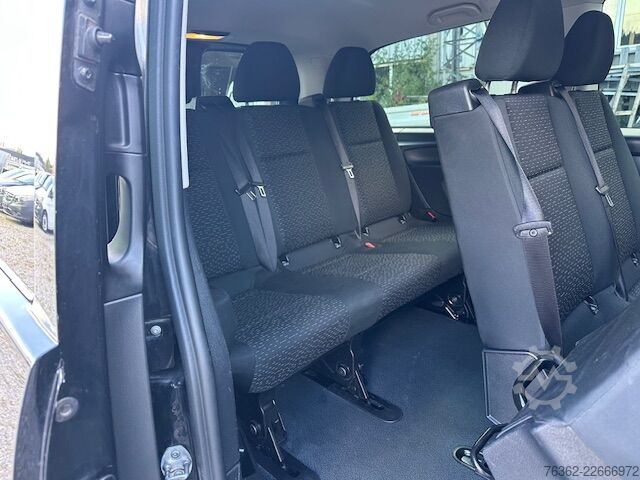 Microbuz Mercedes-Benz Vito Tourer 114 CDI Pro 4x4 lang 9-Sitze