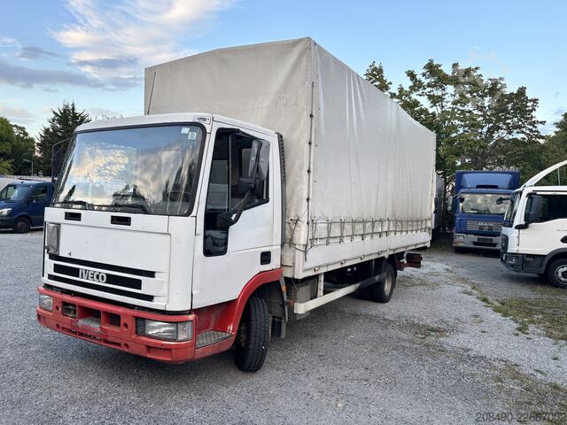 Flaklastbil med kapell Iveco Euro Cargo 75 E 14 BB