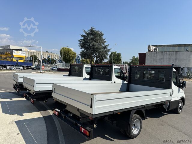 Flatbed kamion Iveco Daily 35-160 3.0 cc Model year 2024