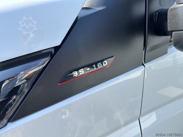 Flatbed kamion Iveco Daily 35-160 3.0 cc Model year 2024