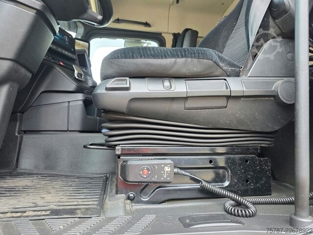 Caminhão com carroçaria intercambiável MERCEDES-BENZ 2545 BDF Multiwechsler, 2 x AHK, Euro 6  D,M,N
