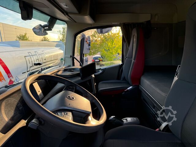 Autocamion basculant tridirecțional VOLVO FH 500 8x4 Dautel 3-Seiten-Kipper+Bordmatik