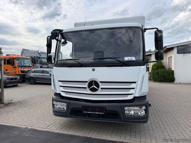 Dubă cu caroserie tip cutie MERCEDES-BENZ Atego 821 L Koffer+LBW/Klima/Motorbremse/EURO6D