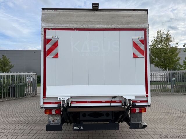 Dubă cu caroserie tip cutie MERCEDES-BENZ Atego 821 L Koffer+LBW/Klima/Motorbremse/EURO6D