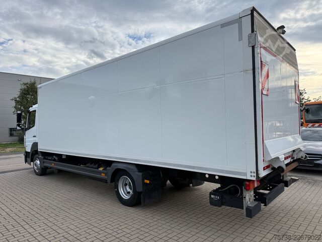 Dubă cu caroserie tip cutie MERCEDES-BENZ Atego 821 L Koffer+LBW/Klima/Motorbremse/EURO6D