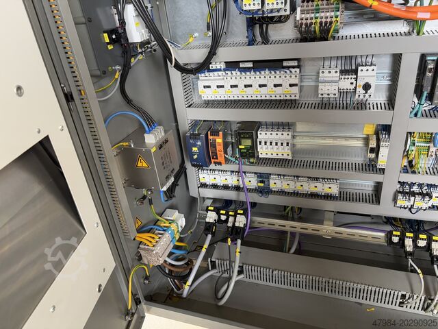 Universeel bewerkingscentrum Deckel Maho DMU 50 EVO LINEAR
