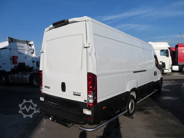 Bestelbus Iveco DAILY 35 S 14 A8