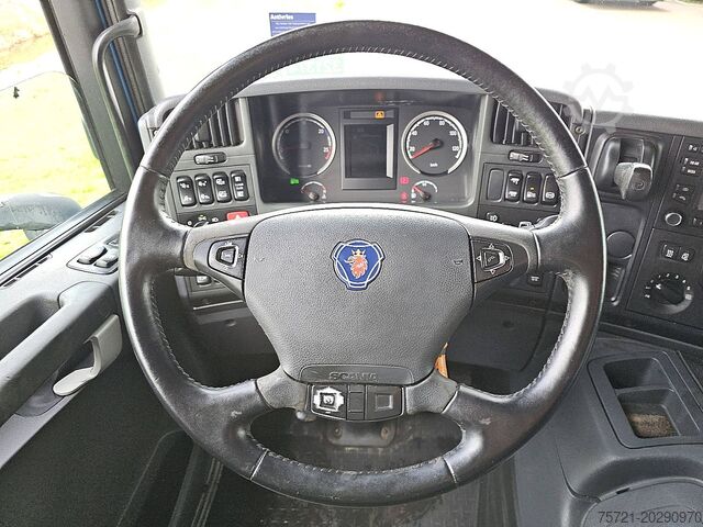 Standart-SZM SCANIA P410 6X2/4 MNB