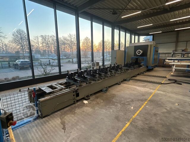 5-akset bearbejdningscenter Emmegi Satellite XT 10.5