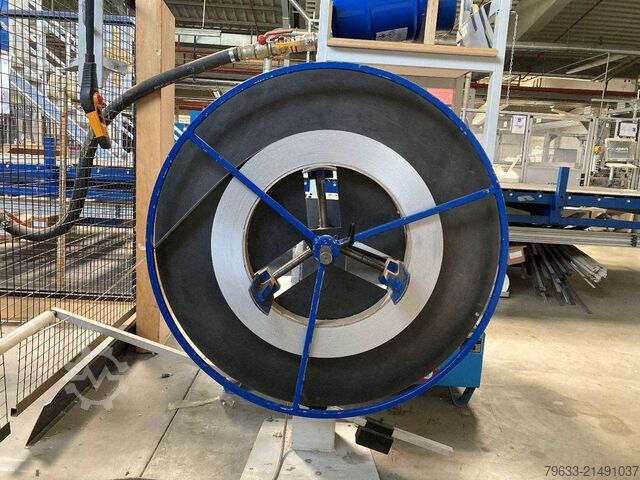 Ragasztófelhordó gép és beültető egység OEST GmbH & Co. Maschinenbau KG Klebstoffauftragsmaschine & Setzaggregat