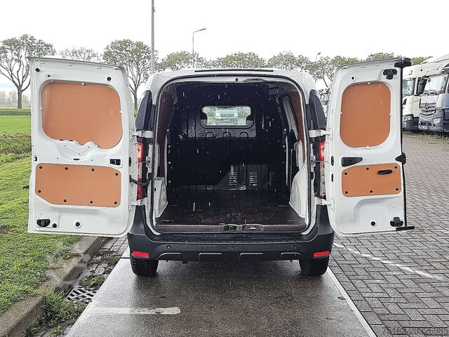 Mala DACIA DOKKER 1.5 L1 Airco Navi Euro6