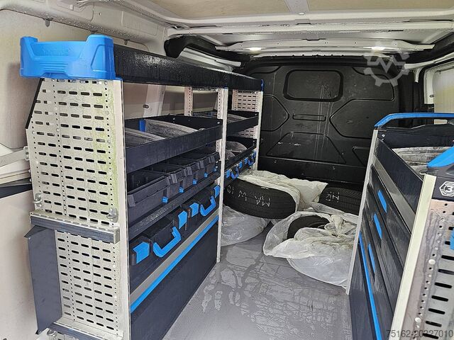 Kombi s vysokou střechou FORD TRANSIT CUSTOM 2.0 L1H1 WP-Inrichting!
