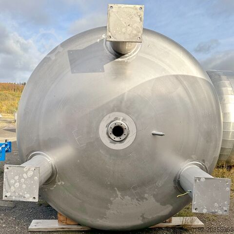 27300 liter dubbeldekstank van V2A (1 x 13660 liter, 1 x 13640 liter) 8741