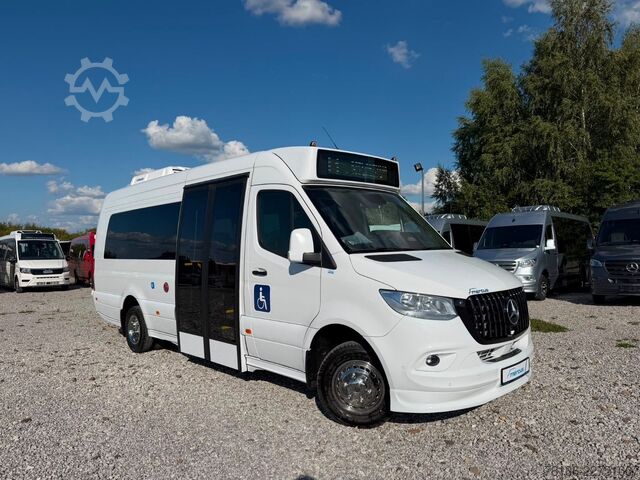 Stadsbus MERCEDES-BENZ Sprinter 16+27 Mittelniederflur Linien Rollstuhl