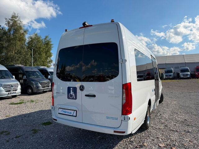 Stadsbus MERCEDES-BENZ Sprinter 16+27 Mittelniederflur Linien Rollstuhl