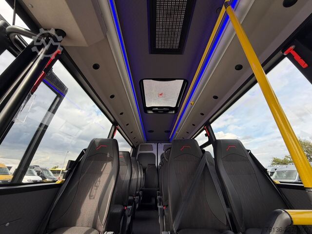 Stadsbus MERCEDES-BENZ Sprinter 16+27 Mittelniederflur Linien Rollstuhl