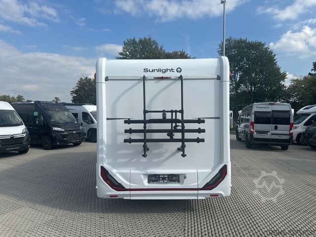 Half-integraal camper SUNLIGHT SUNLIGHT T 670S FORD ADVENTURE ED