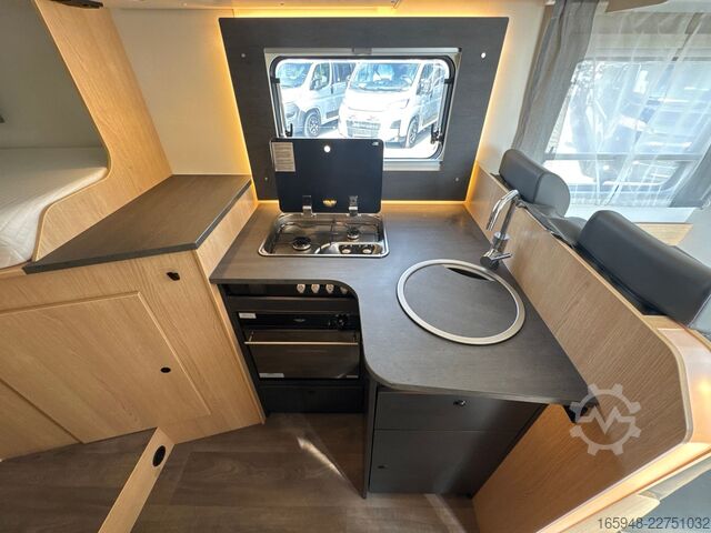 Half-integraal camper SUNLIGHT SUNLIGHT T 670S FORD ADVENTURE ED