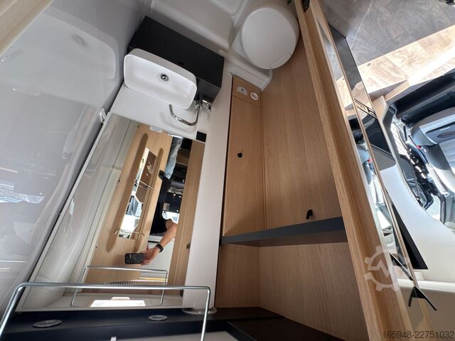 Half-integraal camper SUNLIGHT SUNLIGHT T 670S FORD ADVENTURE ED