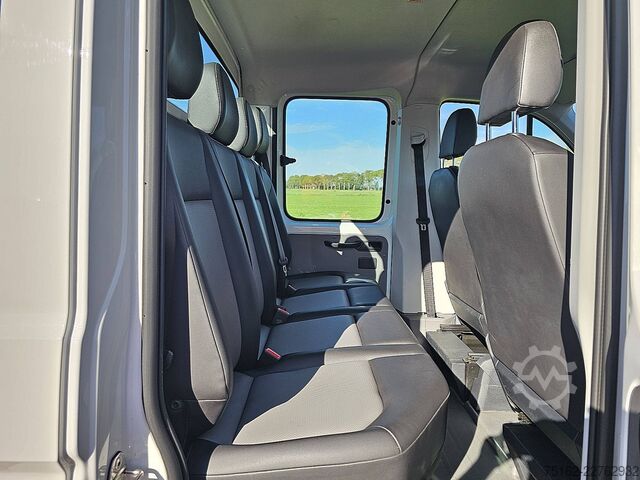 Open laadbak VW CRAFTER 35 2.0 L4 Dub-Cab Trekhaak