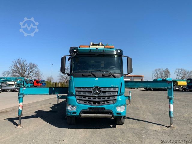 Betongpumpbil MERCEDES-BENZ AROCS 2636 6x4 Euro 6 Betonpumpe SERMAC 5Z33