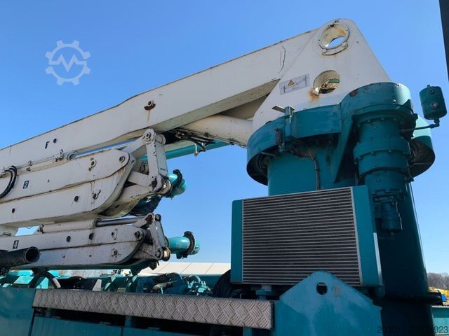 Betongpumpbil MERCEDES-BENZ AROCS 2636 6x4 Euro 6 Betonpumpe SERMAC 5Z33