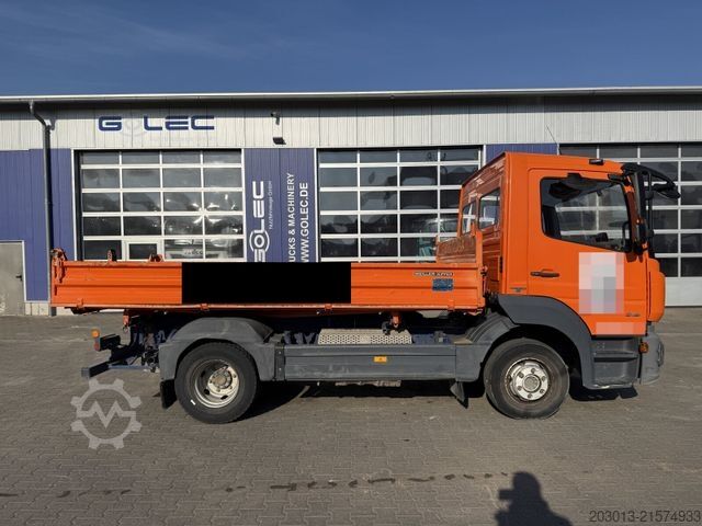Tippbil skåpbil MERCEDES-BENZ ATEGO 818 K 4x2 Kipper Off. Kasten